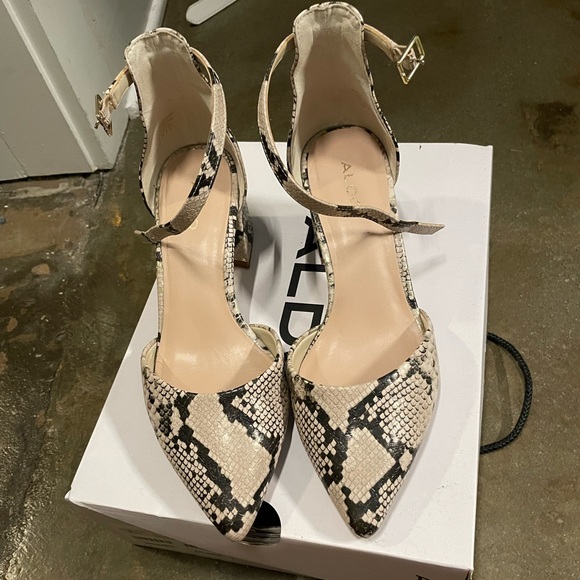 ALDO Heels - Picture 1 of 3